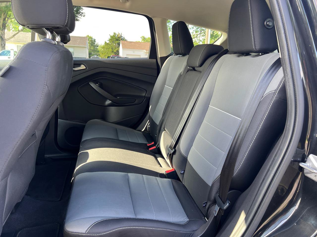 Used 2014 Ford Escape SE w/ Equipment Group 201A FWD image 26
