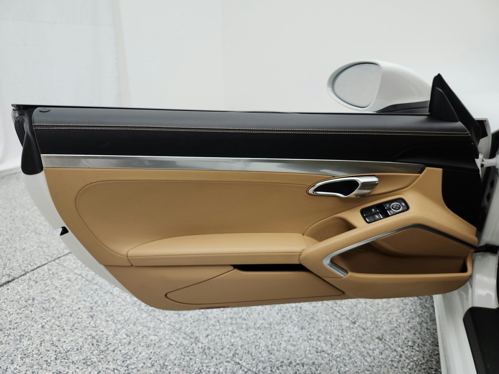 Used 2022 Porsche 718 Boxster RWD image 20