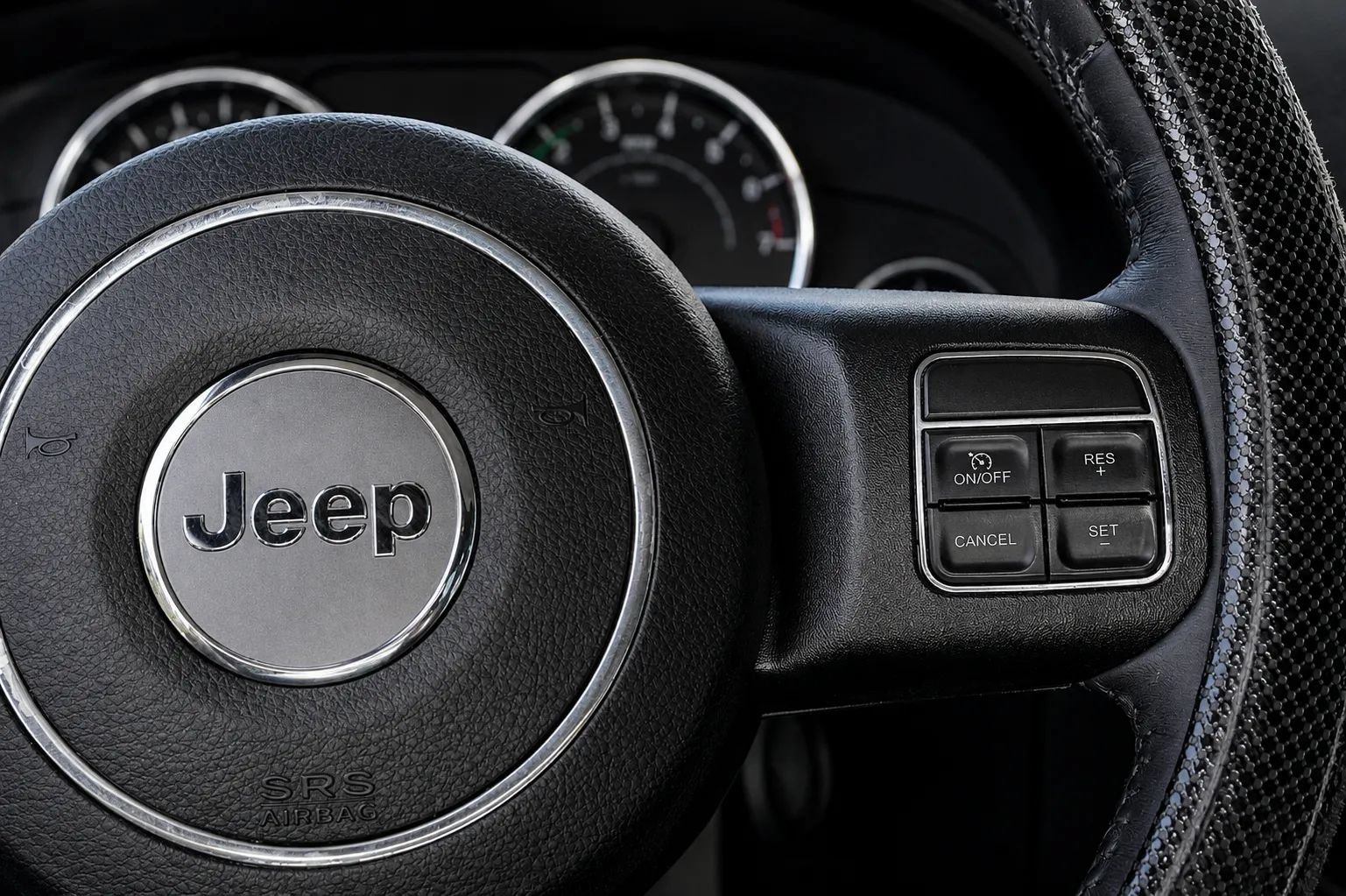 Used 2017 Jeep Wrangler Unlimited Sport w/ Connectivity Group AWD/4WD image 13