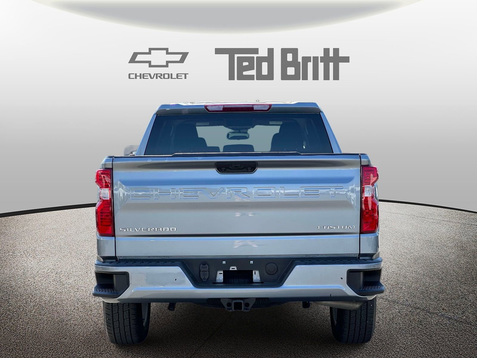 Certified 2024 Chevrolet Silverado 1500 Custom AWD/4WD image 5