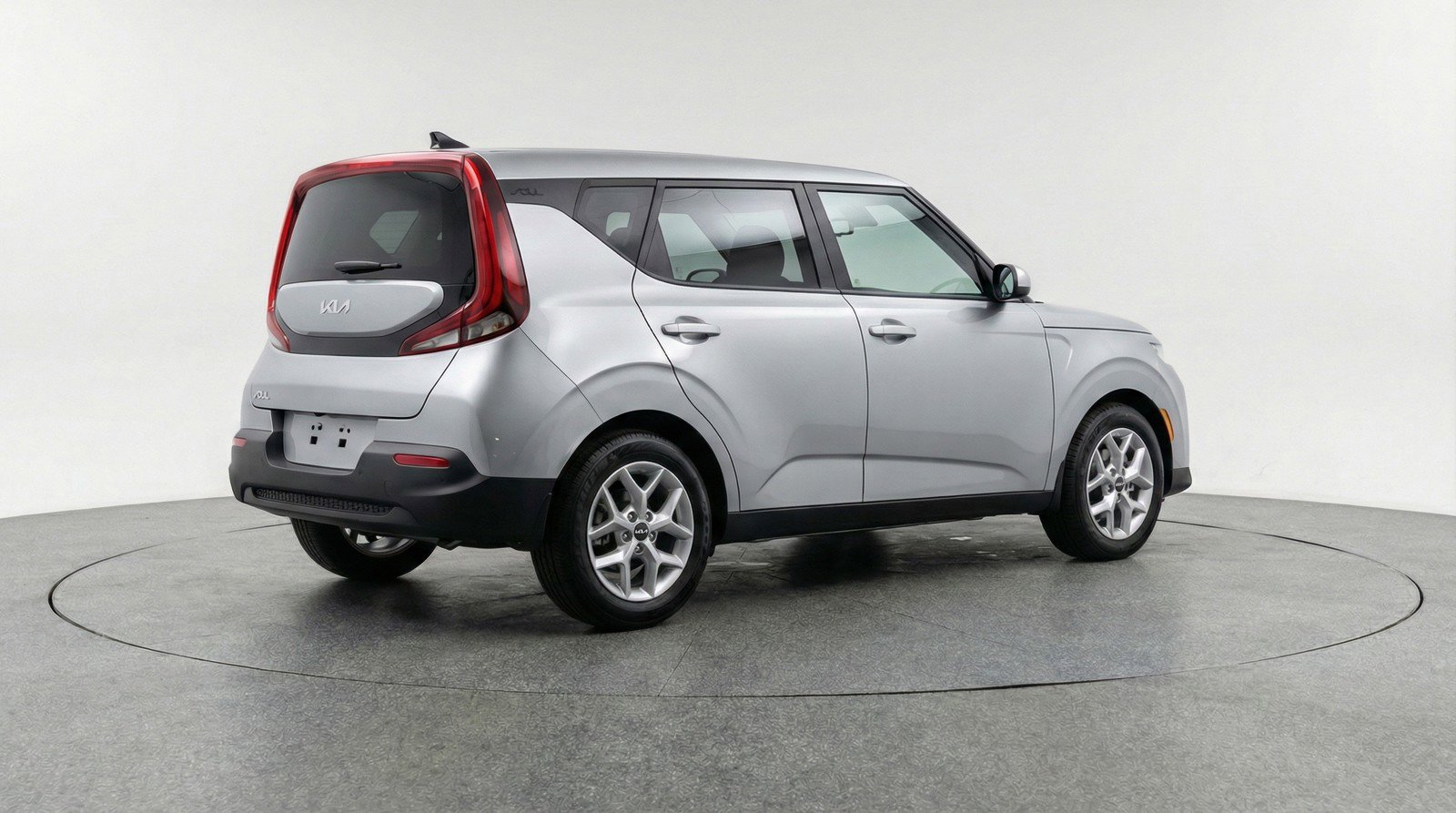 Used 2025 Kia Soul LX w/ LX Technology Package image 9
