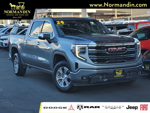 Used 2024 GMC Sierra 1500 SLT AWD/4WD image 1