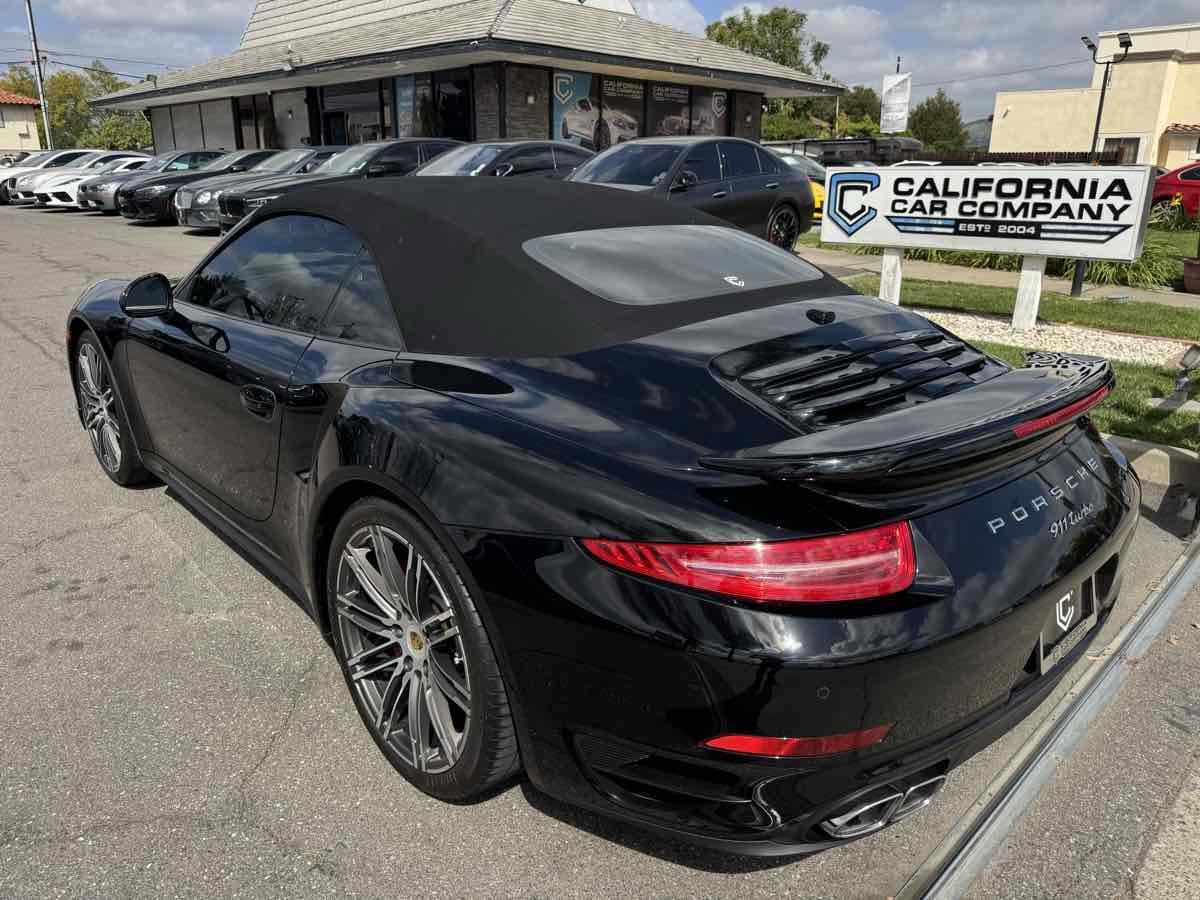 Used 2016 Porsche 911 Turbo image 4