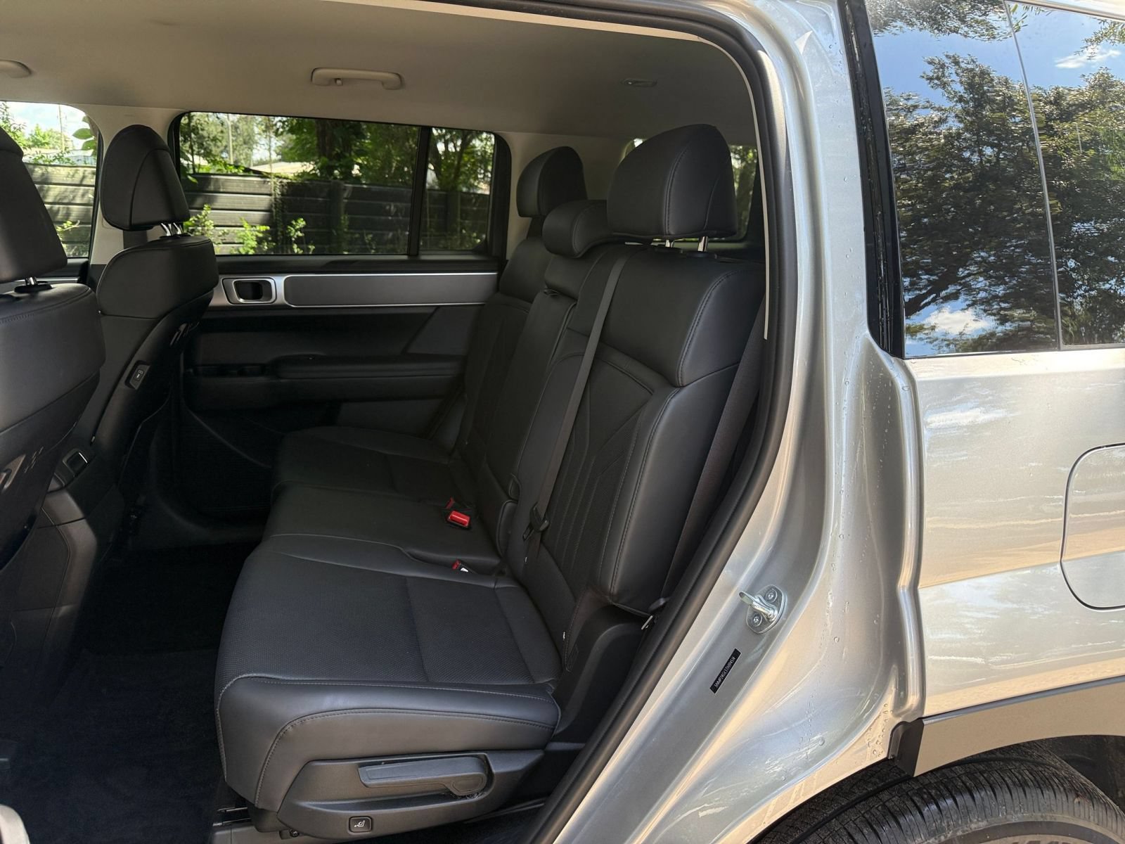 Used 2026 Hyundai Santa Fe SEL FWD image 38