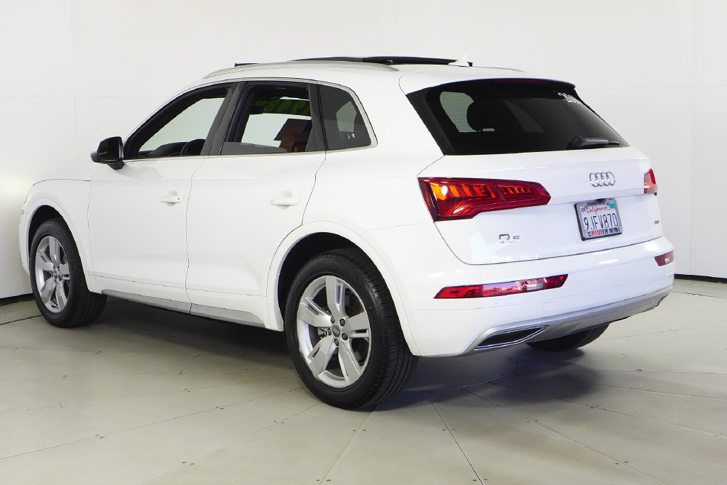 Used 2019 Audi Q5 2.0T Premium Plus w/ Premium Plus Package AWD/4WD image 9