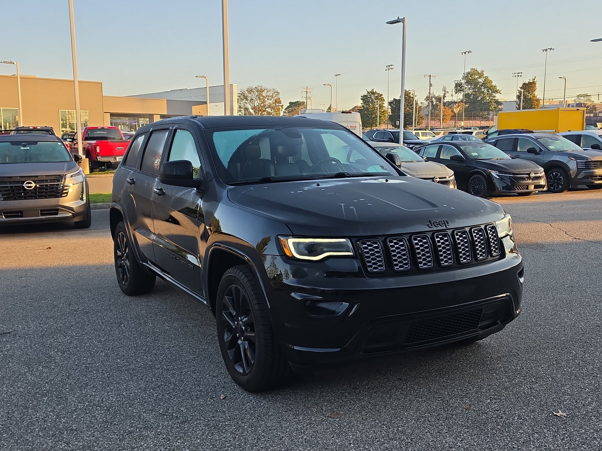 Used 2021 Jeep Grand Cherokee Laredo X