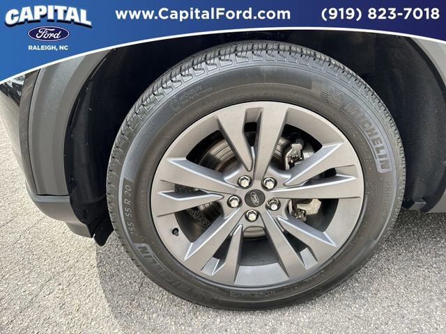 Certified 2023 Ford Explorer XLT w/ Equipment Group 202A image 12