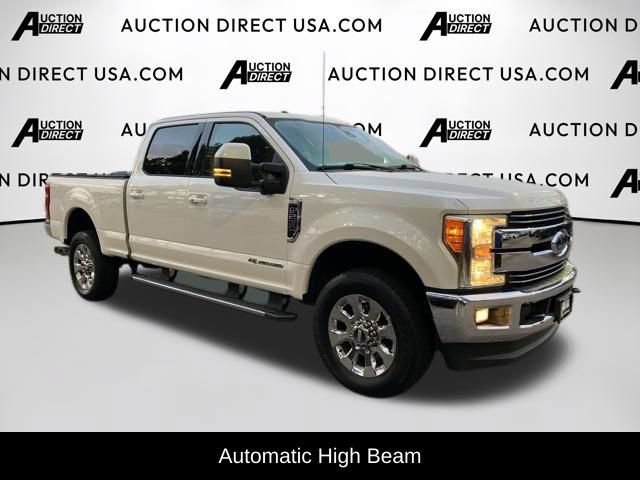 Used 2017 Ford F250 Lariat w/ Lariat Ultimate Package AWD/4WD image 27