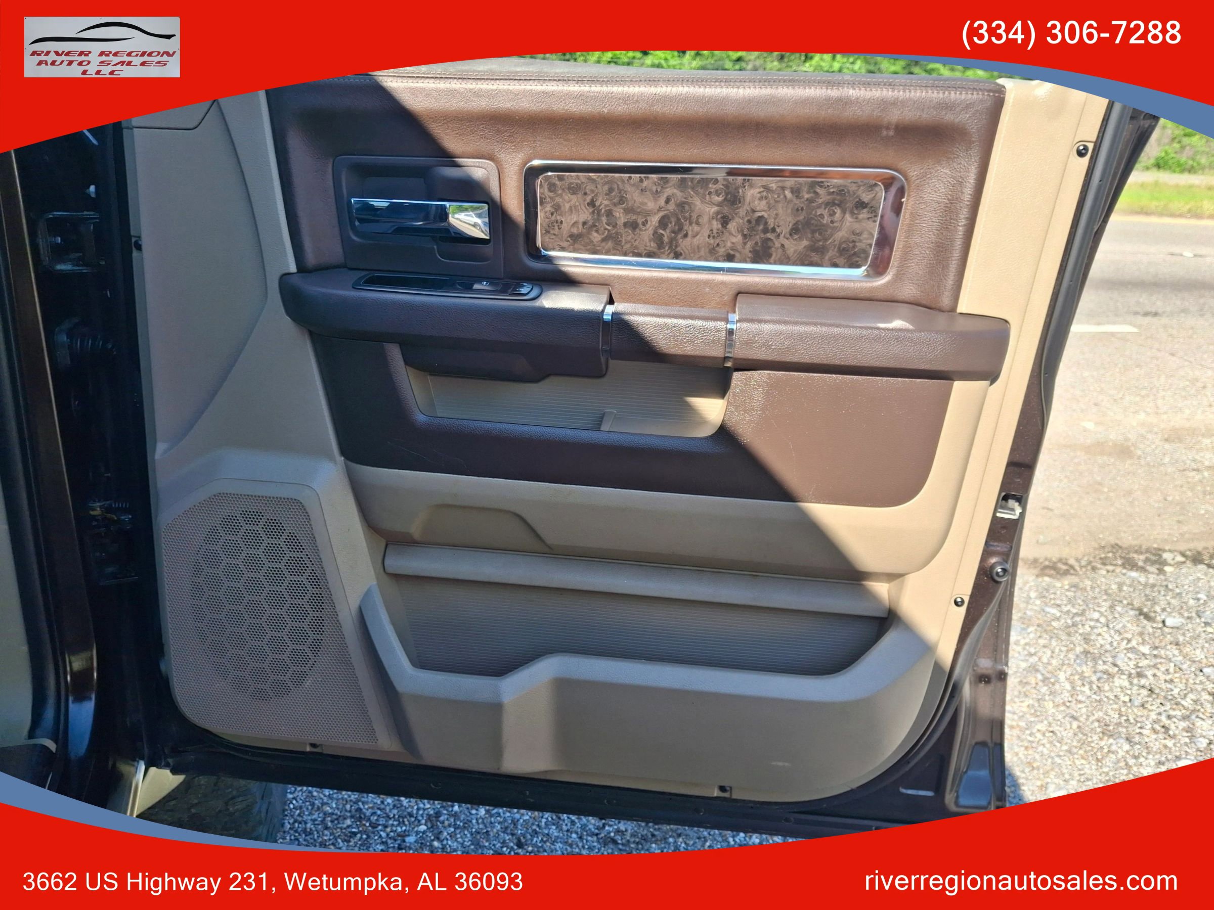 Used 2011 RAM 1500 Laramie Longhorn image 10