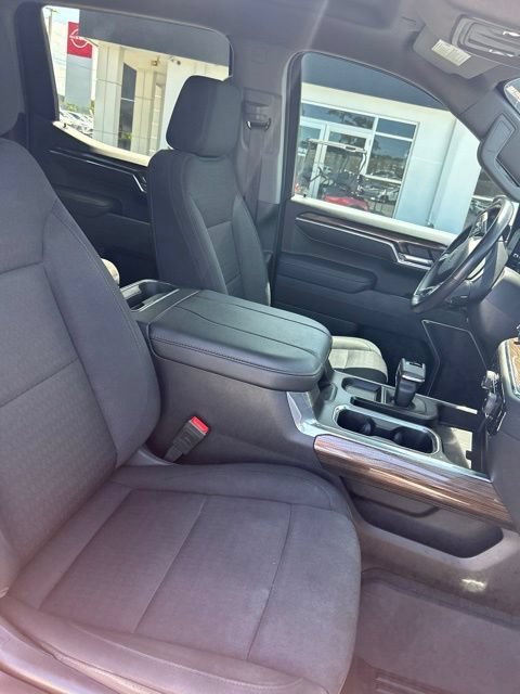 Certified 2023 Chevrolet Silverado 1500 RST AWD/4WD image 5