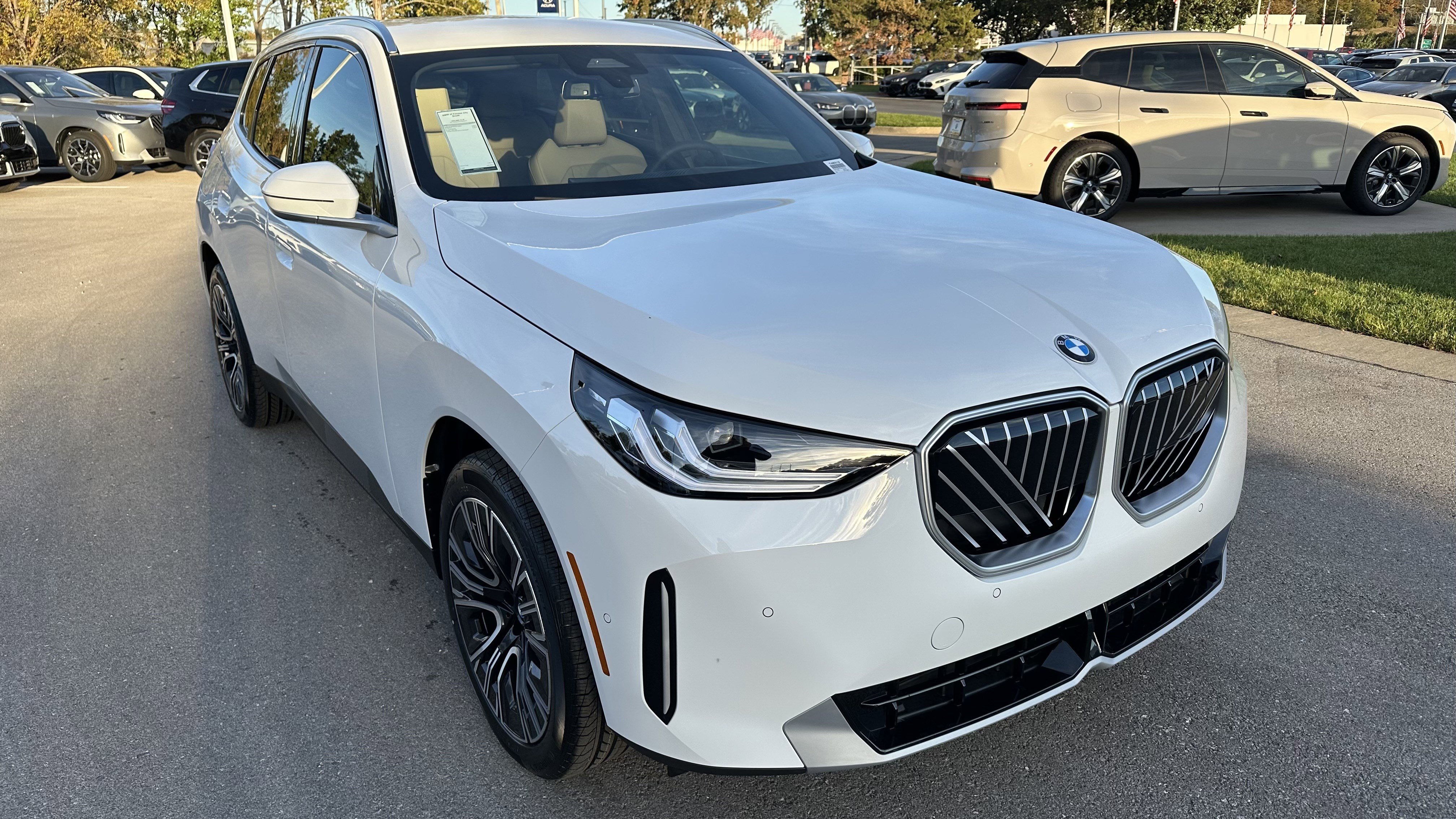 Used 2026 BMW X3 xDrive30 w/ Convenience Package image 2