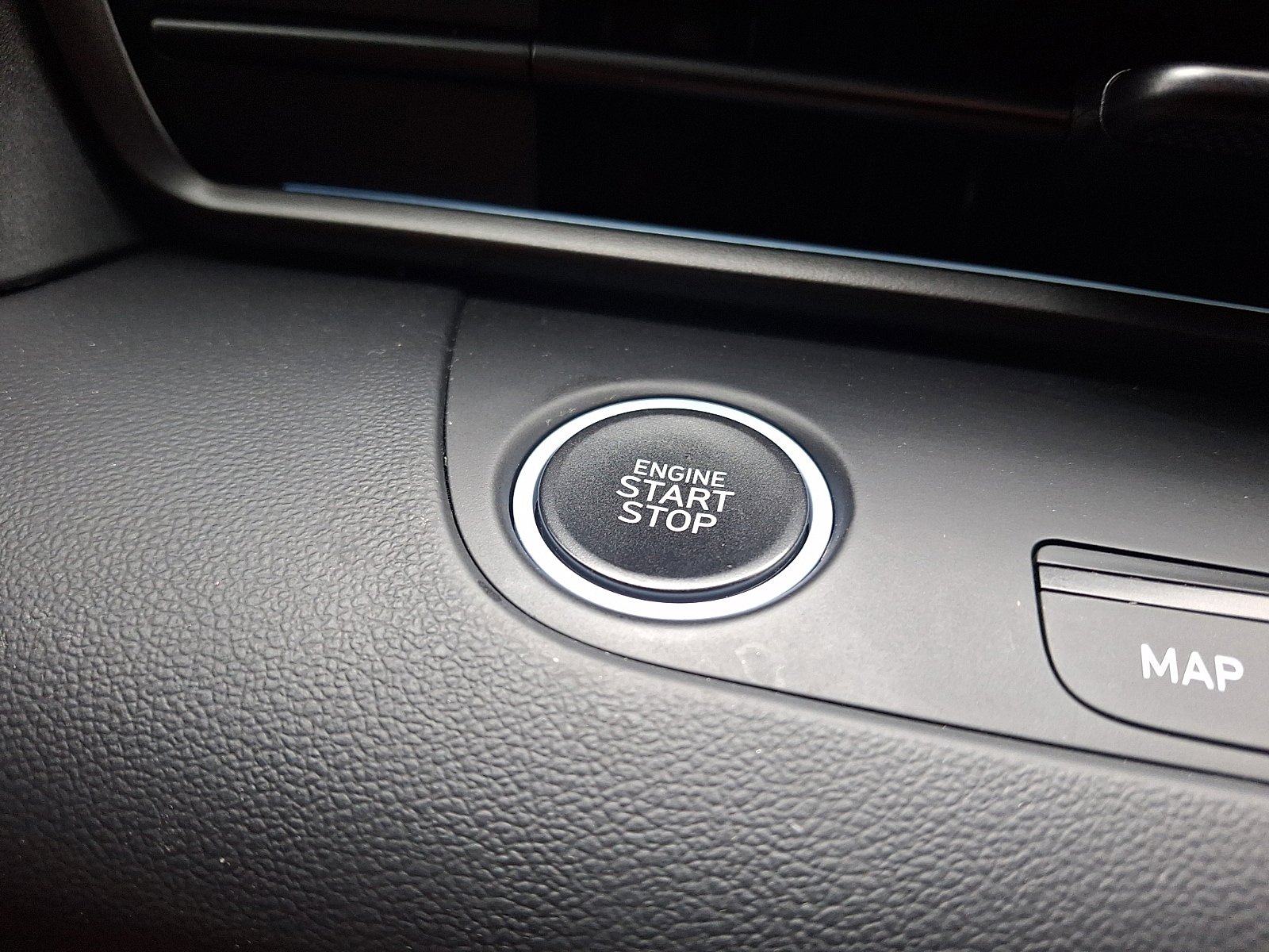 Certified 2025 Hyundai Elantra N FWD image 23