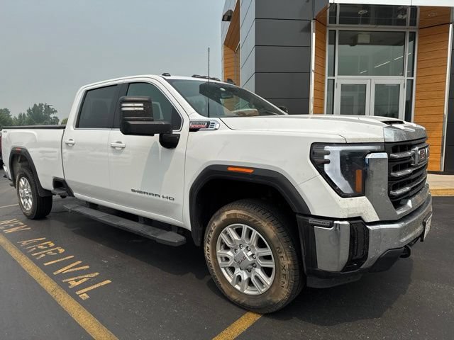 Used 2024 GMC Sierra 2500 SLE w/ SLE Convenience Package AWD/4WD image 2