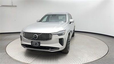 Certified 2025 Volvo XC90 B5 Core w/ Protection Package Premier image 7