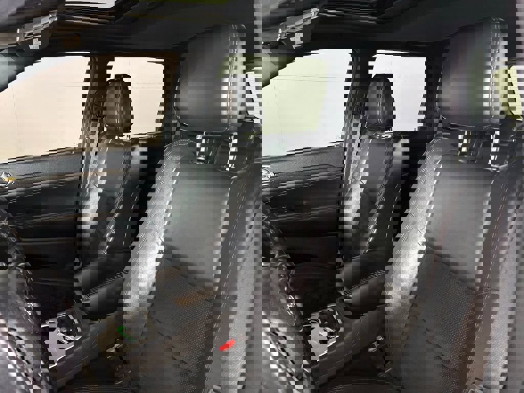 Used 2015 Jeep Grand Cherokee Altitude image 18