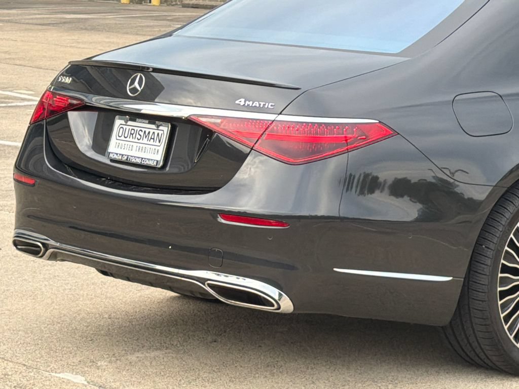 Used 2022 Mercedes-Benz S 580 4MATIC Sedan w/ Rear Seat Package image 8