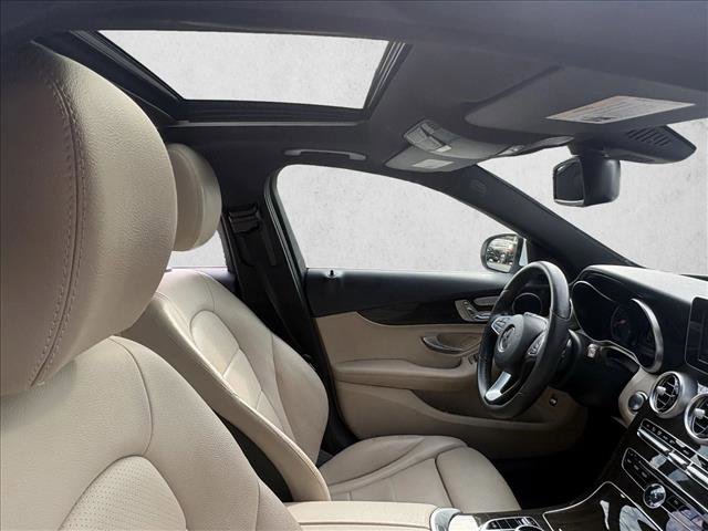 Used 2018 Mercedes-Benz C 300 Sedan image 24
