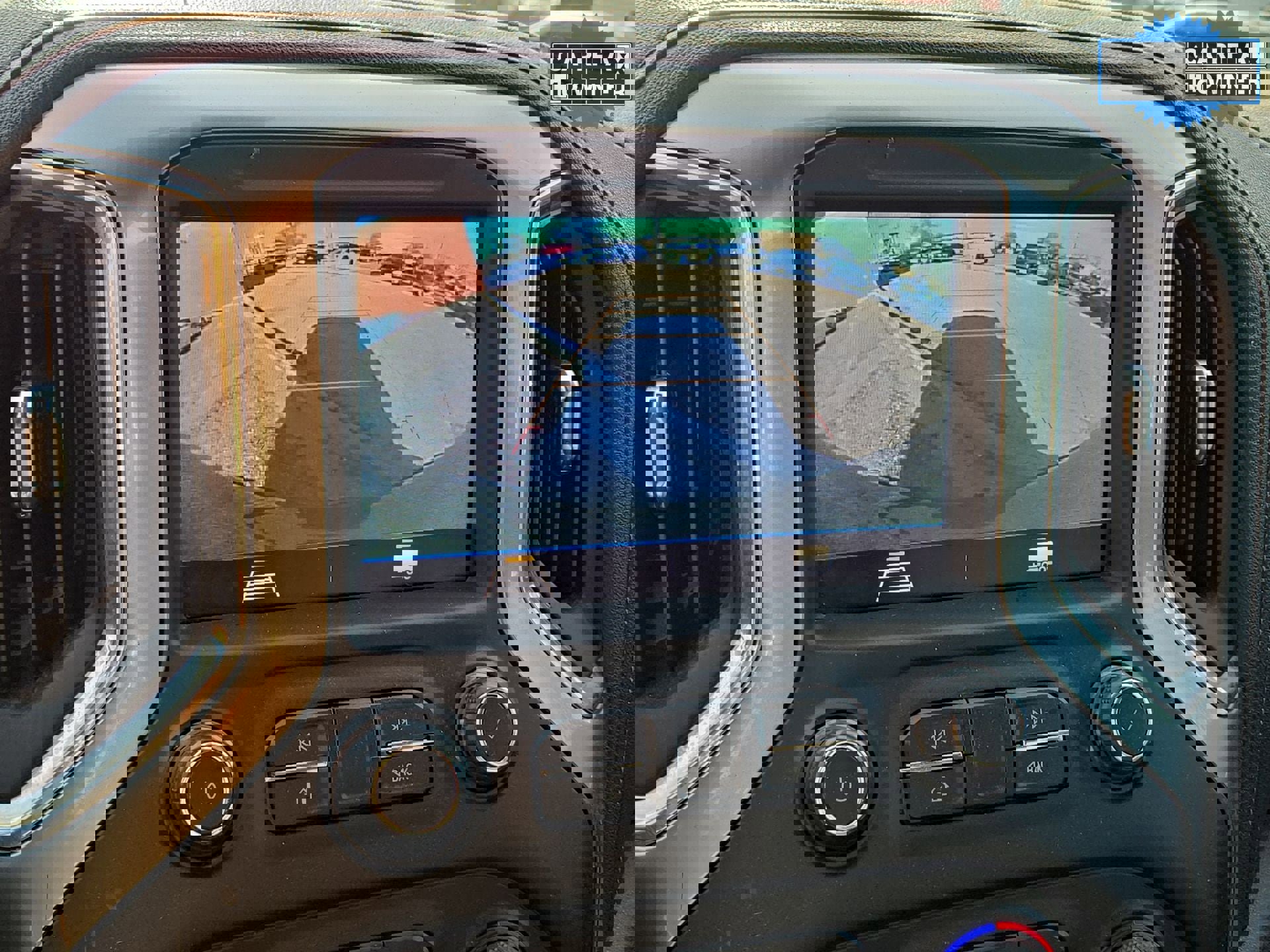 Used 2020 Chevrolet Silverado 1500 RST w/ Texas Edition image 18