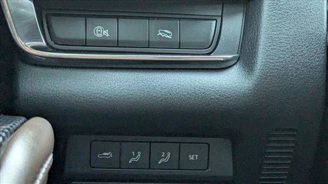Used 2024 MAZDA CX-30 2.5 Turbo w/ Premium Package image 17