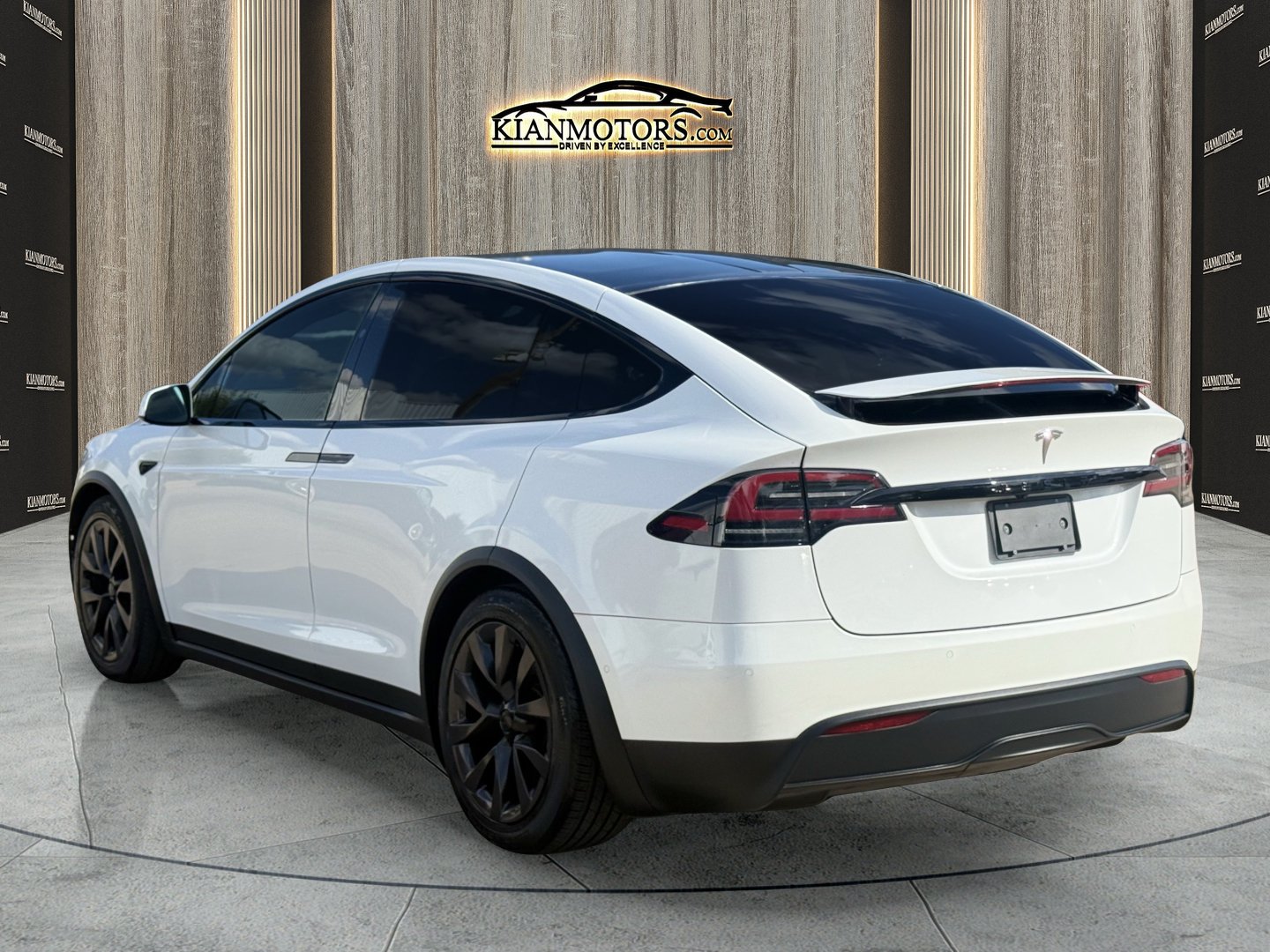 Used 2023 Tesla Model X AWD/4WD image 10