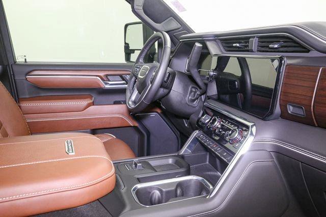 Used 2024 GMC Sierra 2500 Denali Ultimate image 23