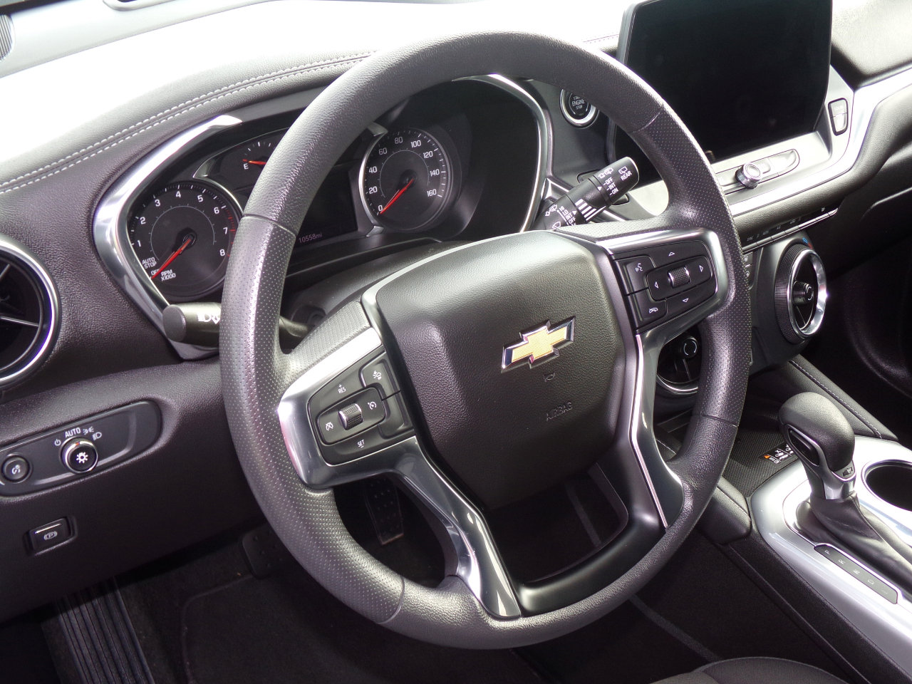 Used 2024 Chevrolet Blazer LT w/ Convenience Package image 14