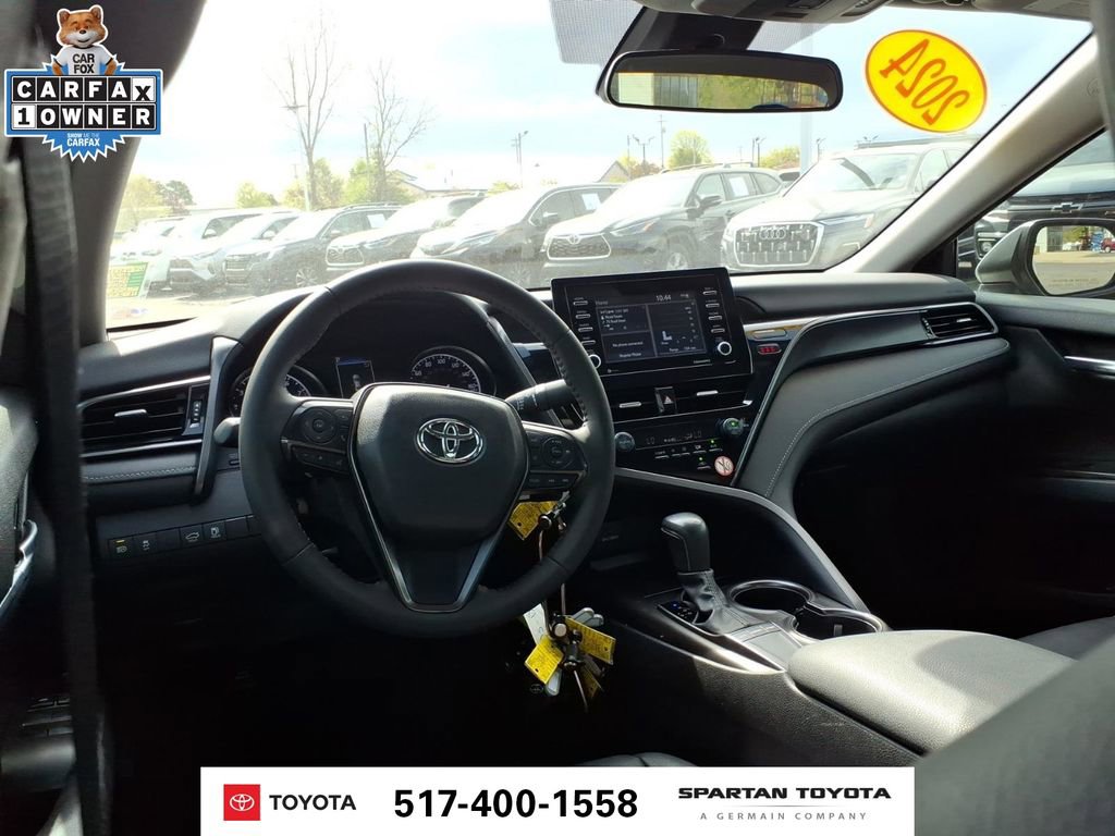 Used 2024 Toyota Camry SE FWD image 14