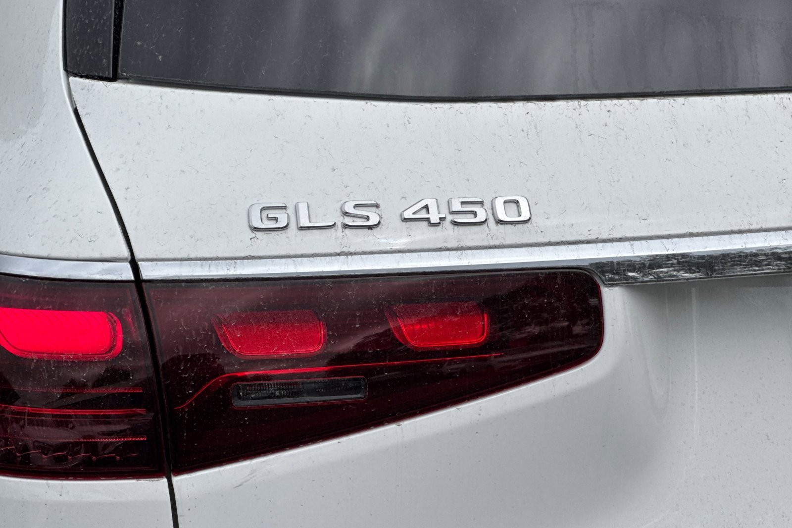 New 2026 Mercedes-Benz GLS 450 4MATIC image 37