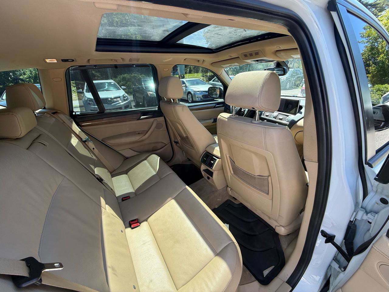 Used 2011 BMW X3 xDrive28i AWD/4WD image 26