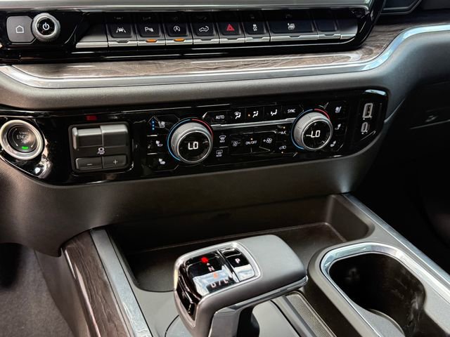 Used 2024 Chevrolet Silverado 1500 LTZ w/ Technology Package RWD image 19