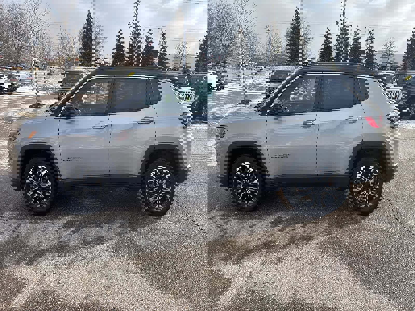 Certified 2023 Jeep Compass Limited image 20