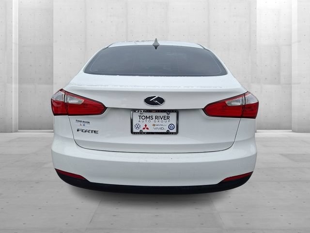 Used 2016 Kia Forte LX FWD image 5