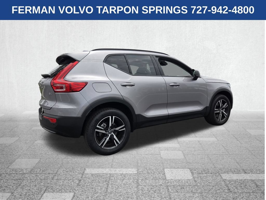 New 2026 Volvo XC40 B4 Core FWD image 10