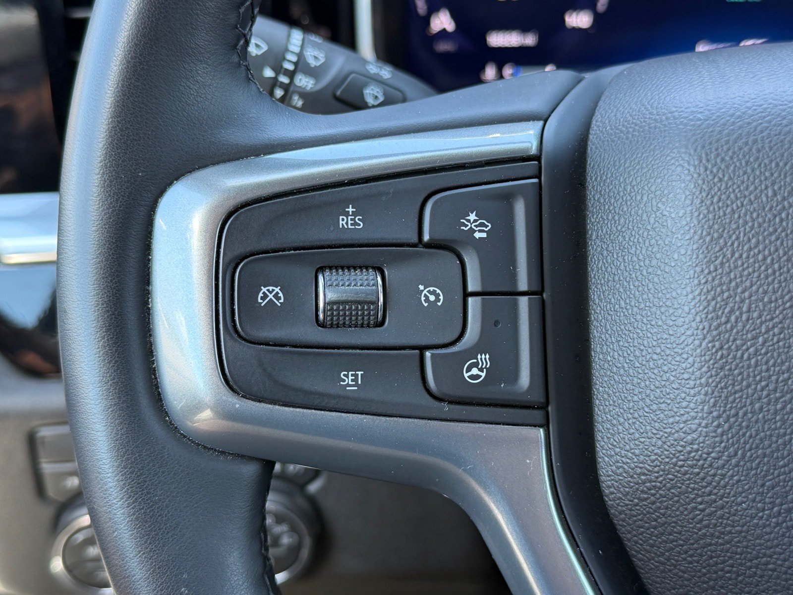 Used 2026 Chevrolet Silverado 1500 RST AWD/4WD image 15