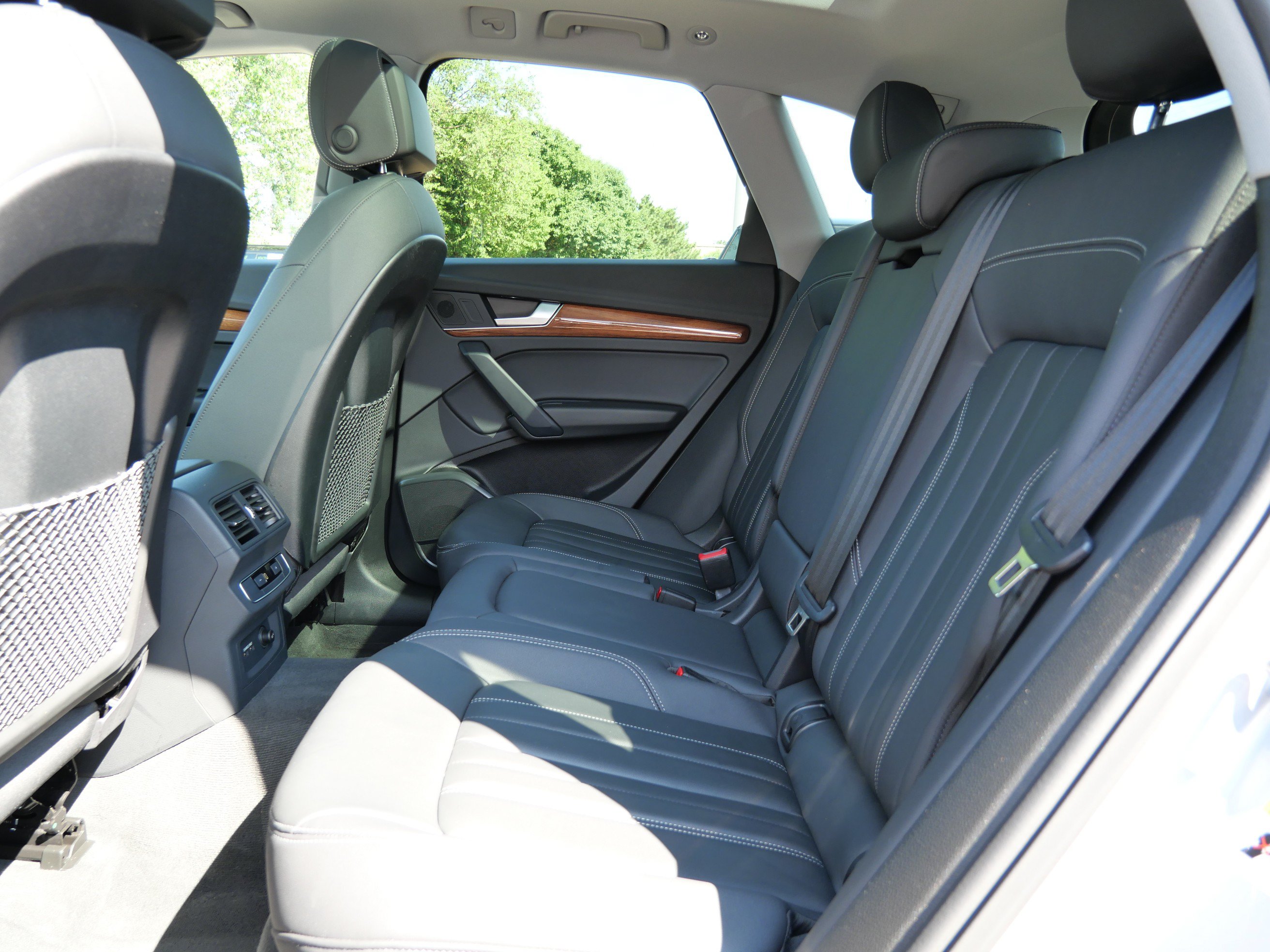 Used 2023 Audi Q5 2.0T Premium w/ Convenience Package AWD/4WD image 14