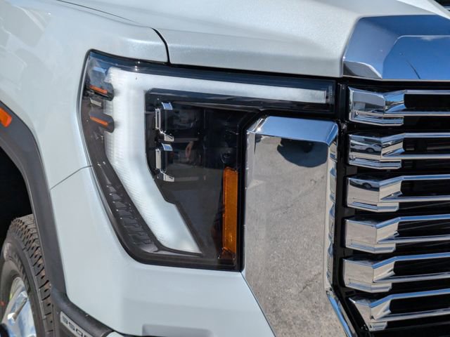 New 2026 GMC Sierra 3500 Denali w/ Denali Reserve Package image 9