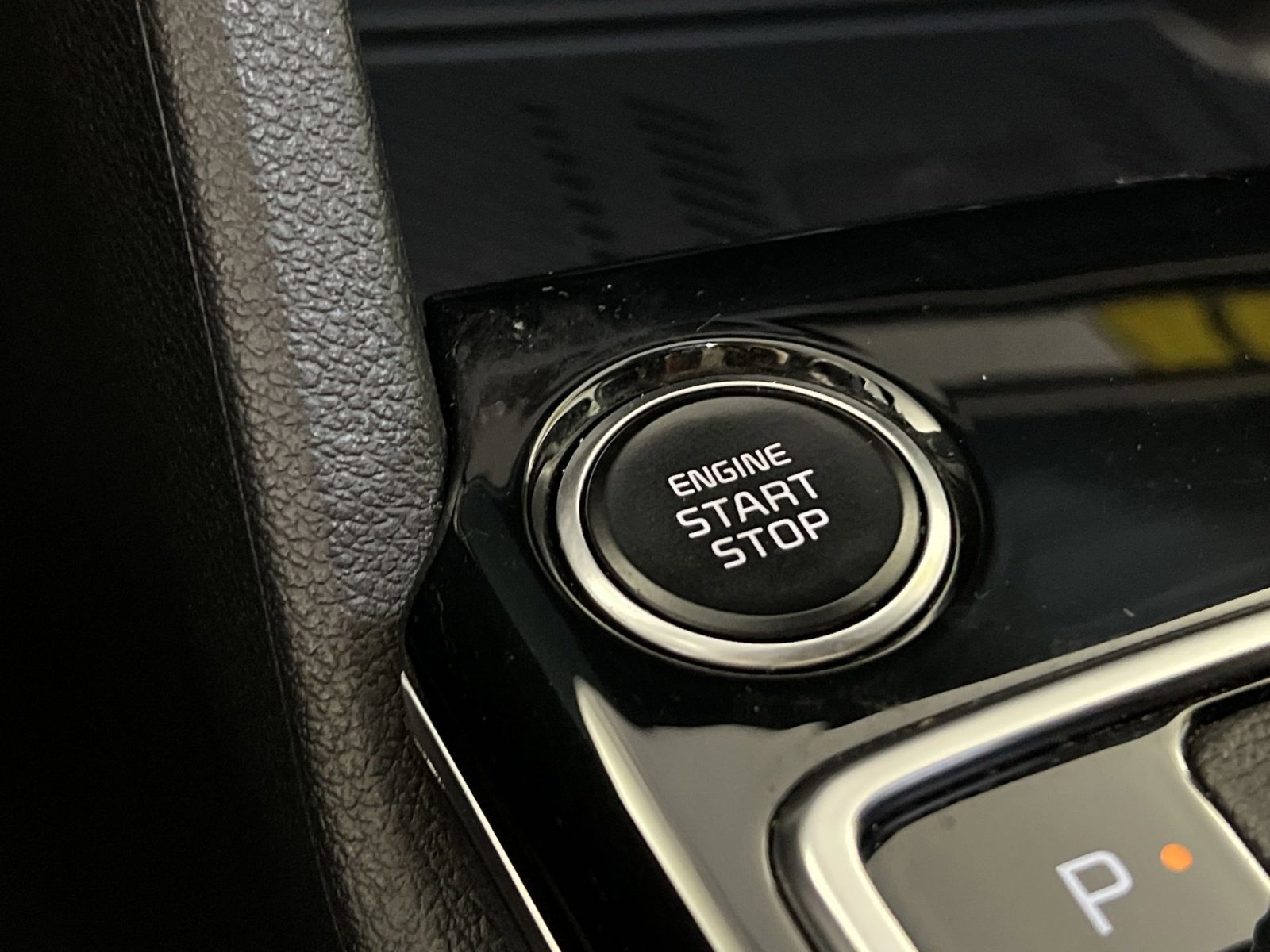 Used 2023 Kia Sportage SX image 35