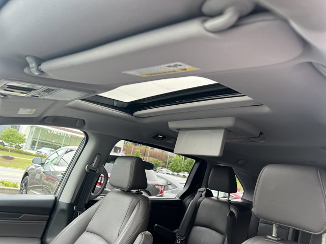 Used 2018 Honda Odyssey Touring image 10