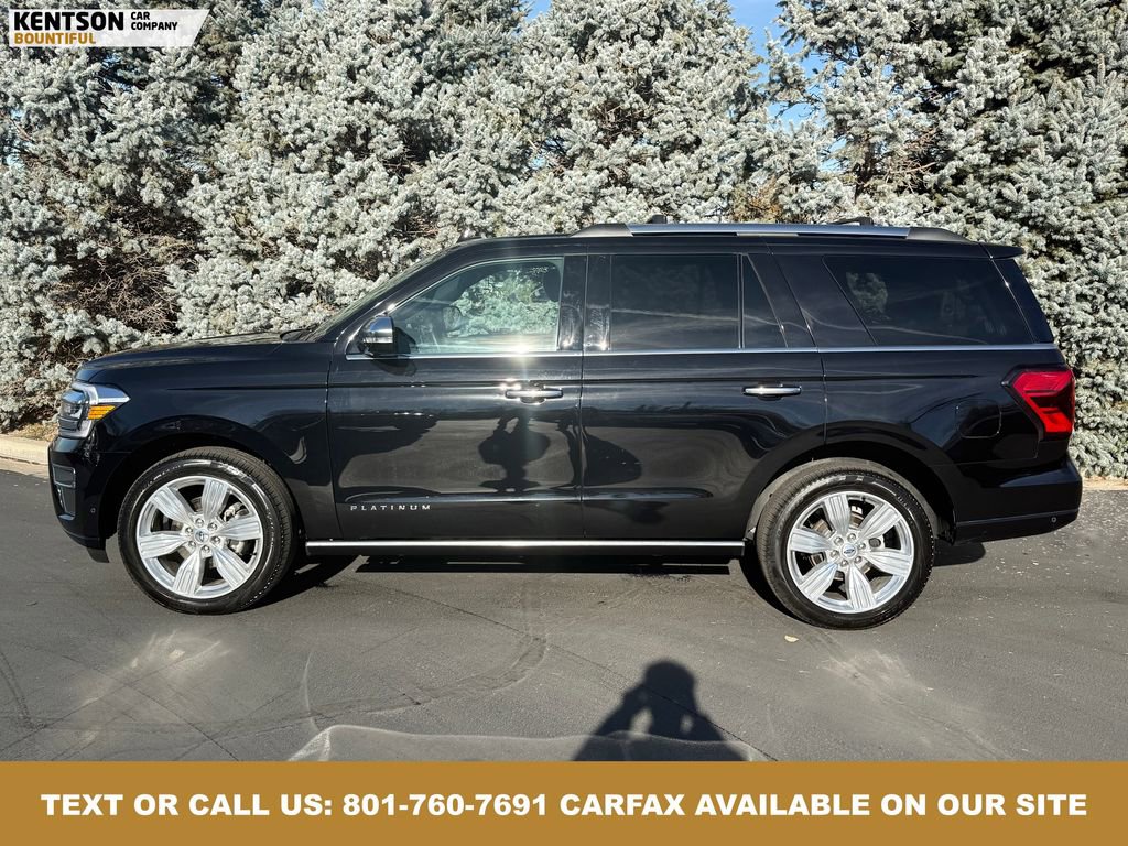 Used 2024 Ford Expedition Platinum image 4