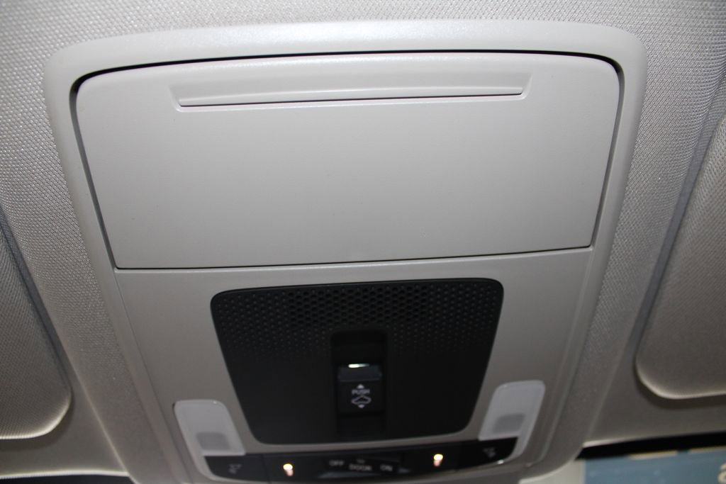 Used 2024 Honda CR-V EX-L image 38