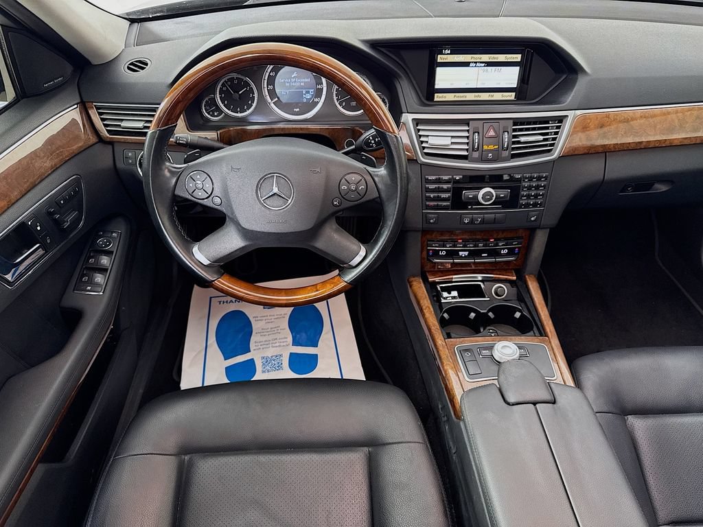 Used 2010 Mercedes-Benz E 350 Sedan image 27