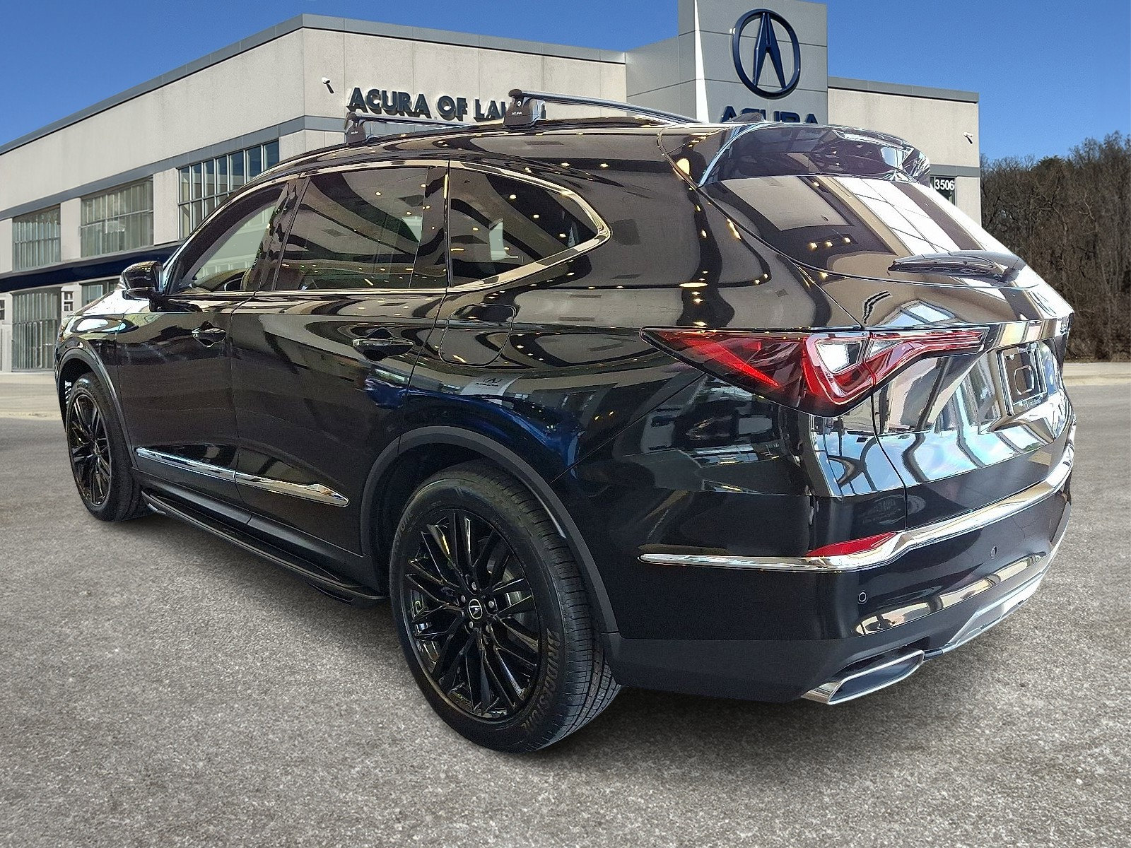 New 2026 Acura MDX SH-AWD w/ Technology Package image 3