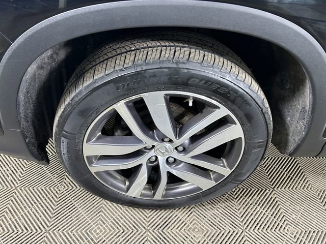 Used 2017 Honda Pilot Elite image 11