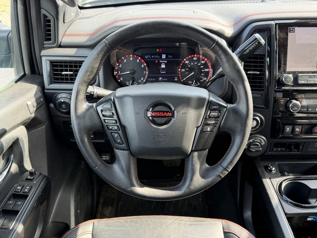 Used 2021 Nissan Titan PRO-4X w/ Pro-4x Convenience Package AWD/4WD image 18