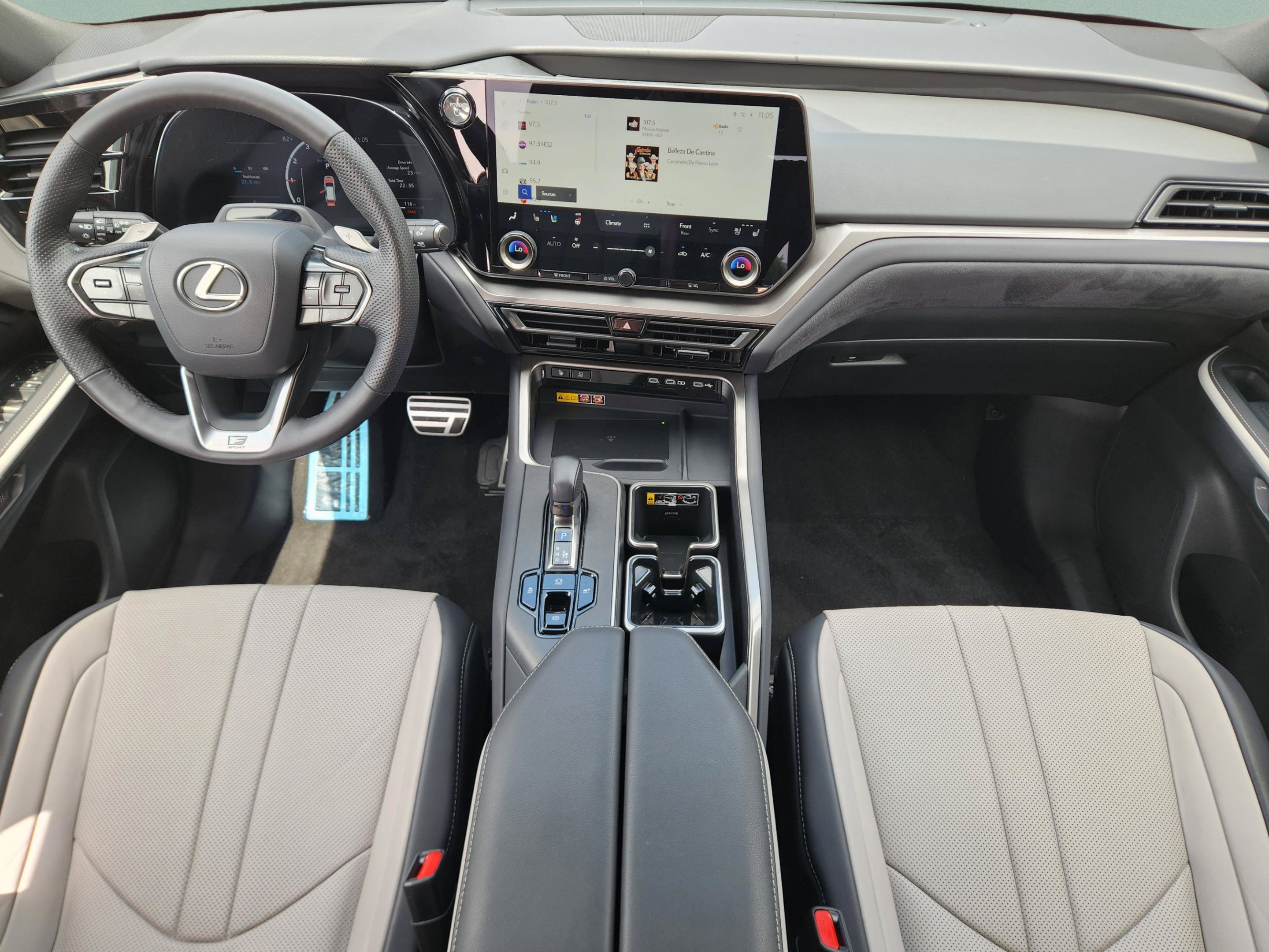 Used 2024 Lexus TX 500h AWD w/ Technology Package image 10