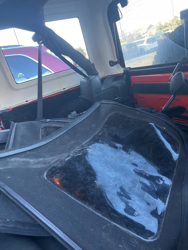 Used 2015 Jeep Wrangler Unlimited Sport w/ Quick Order Package 24S image 14