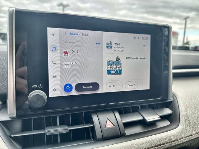 Used 2024 Toyota RAV4 XLE image 25