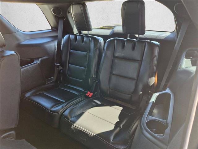 Used 2018 Ford Explorer Limited w/ Equipment Group 301A FWD image 19