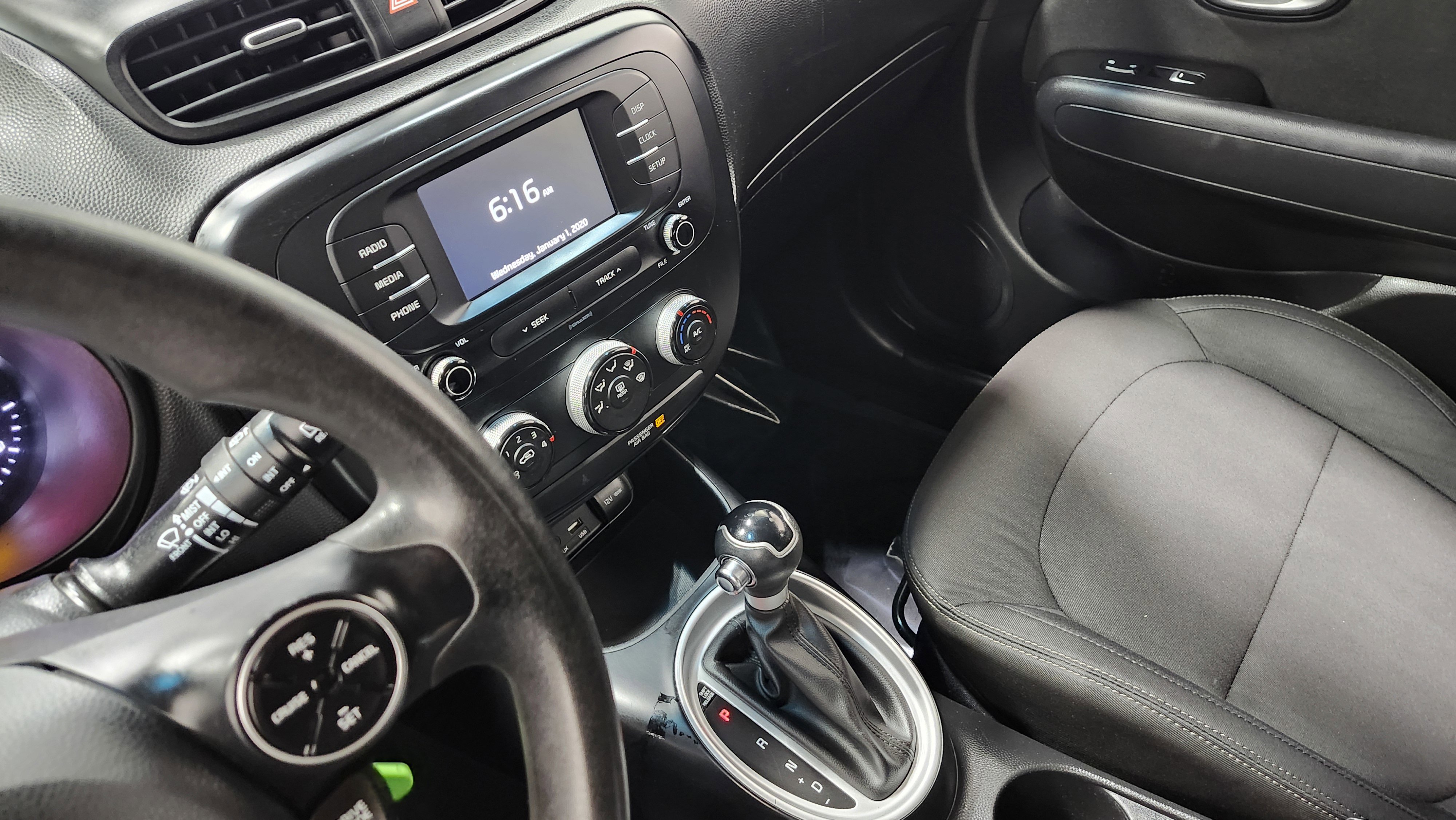 Used 2019 Kia Soul image 25