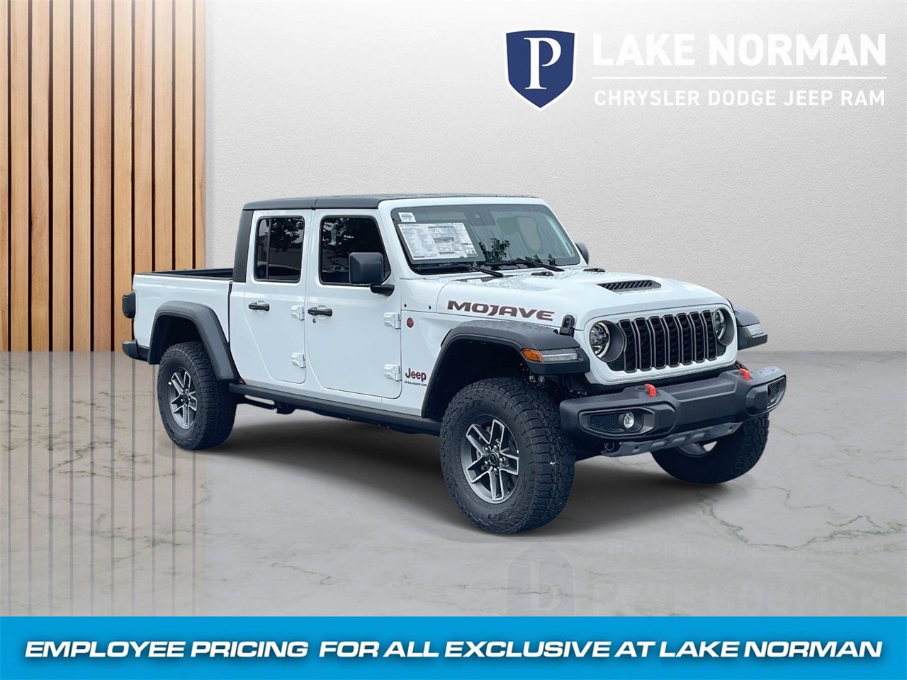 New 2025 Jeep Gladiator Mojave w/ Convenience Group
